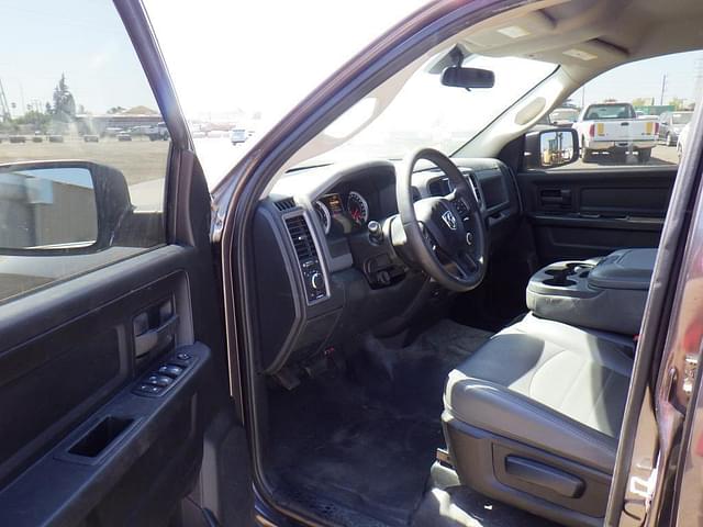 Image of Dodge Ram 1500 equipment image 4