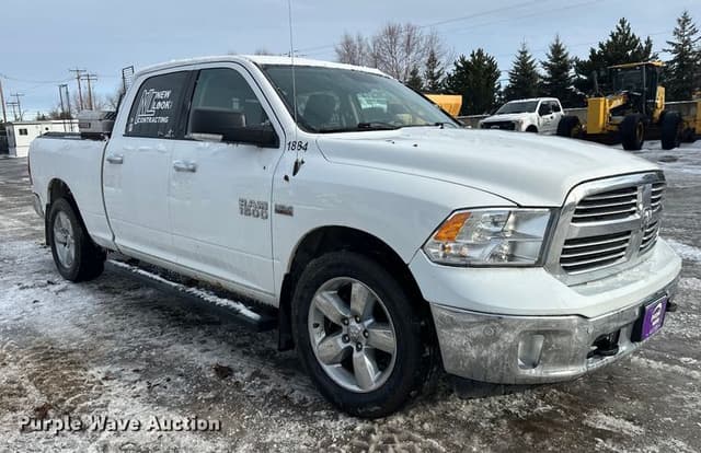 Image of Dodge Ram 1500 equipment image 2