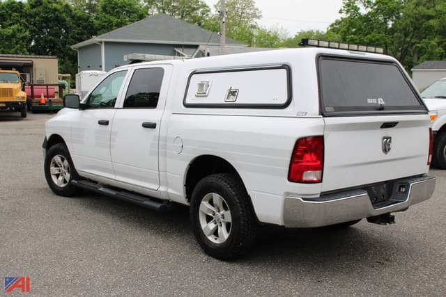 Image of Dodge Ram 1500 equipment image 1