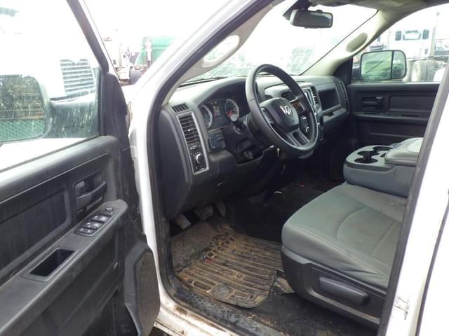 Image of Dodge Ram 1500 equipment image 4
