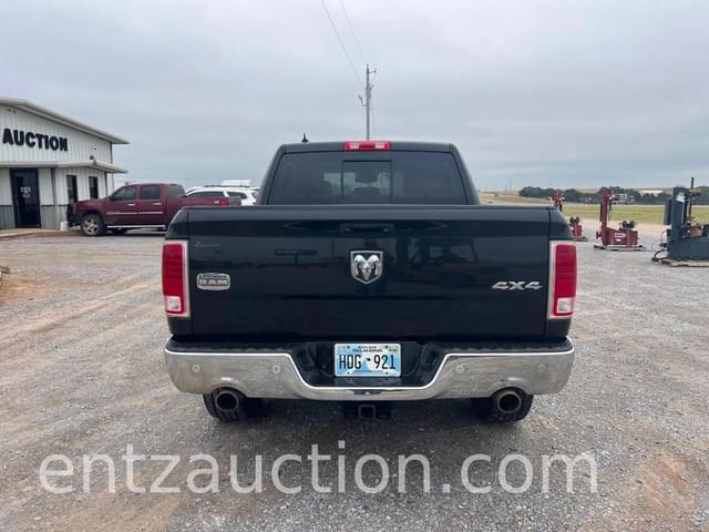 Image of Dodge Ram 1500 equipment image 3