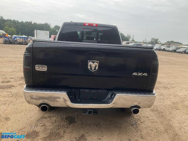 Image of Dodge Ram 1500 equipment image 3