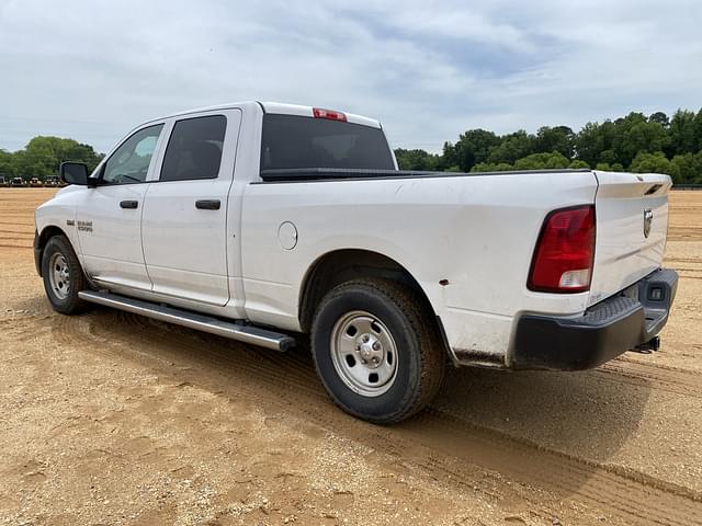 Image of Dodge Ram 1500 equipment image 1