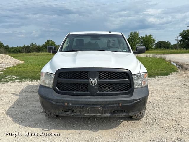 Image of Dodge Ram 1500 equipment image 1