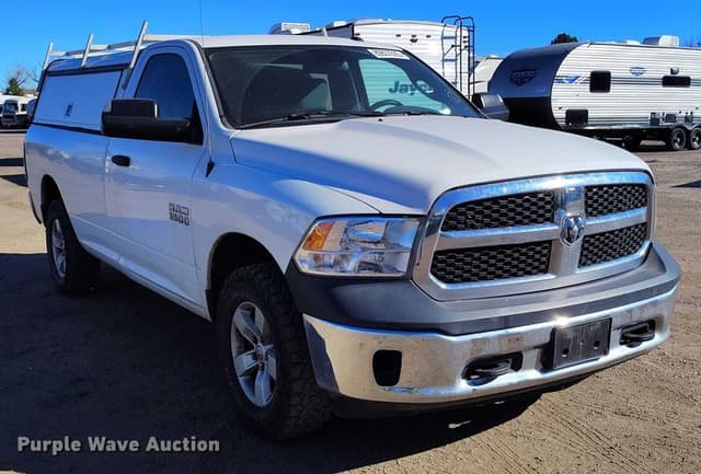 Image of Dodge Ram 1500 equipment image 2