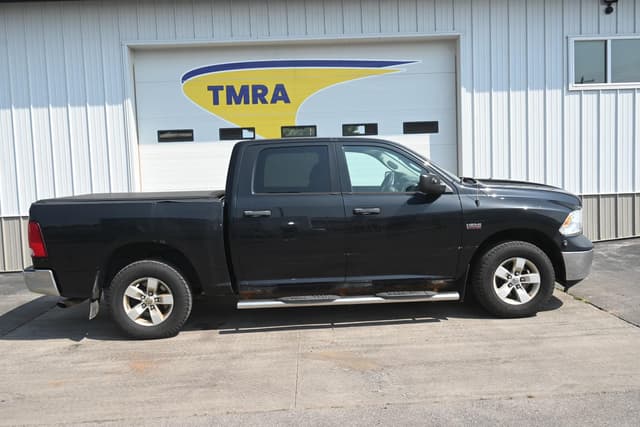 Image of Dodge Ram 1500 equipment image 1