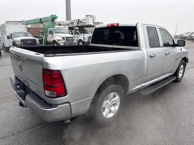 Image of Dodge Ram 1500 equipment image 4