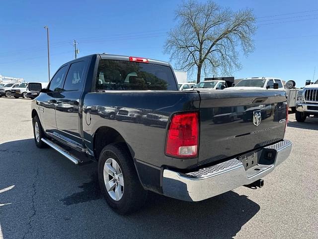 Image of Dodge Ram 1500 equipment image 2