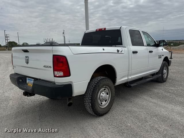 Image of Dodge Ram 2500 equipment image 4