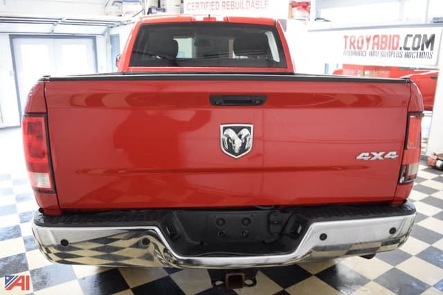 Image of Dodge Ram 2500 equipment image 3