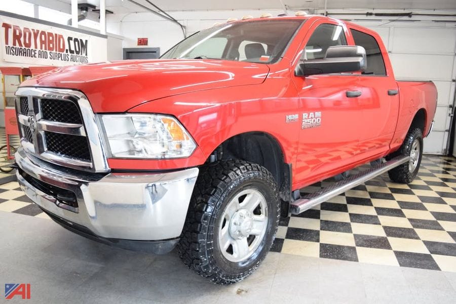 2016 Dodge Ram 2500 Equipment Image0