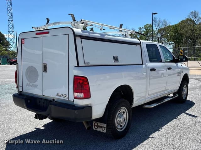 Image of Dodge Ram 2500 equipment image 4