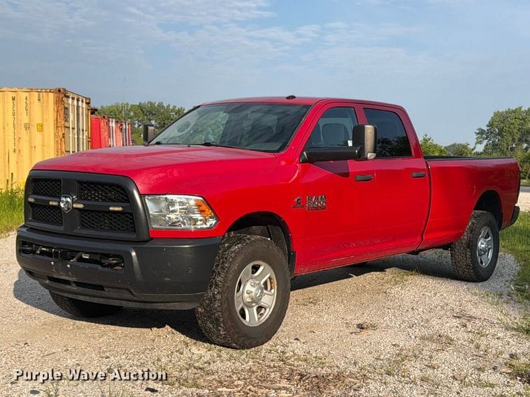 2016 Dodge Ram 2500HD Equipment Image0