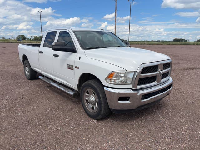 Image of Dodge Ram 2500 equipment image 2
