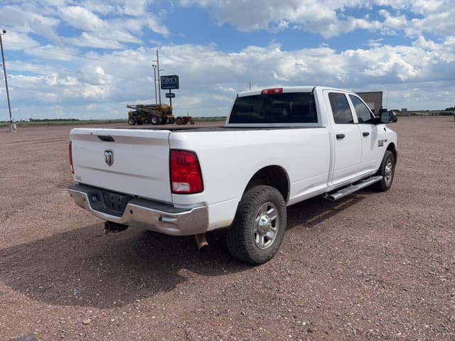 Image of Dodge Ram 2500 equipment image 4