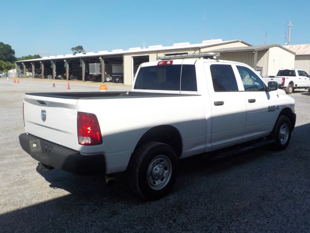 Image of Dodge Ram 2500 equipment image 2