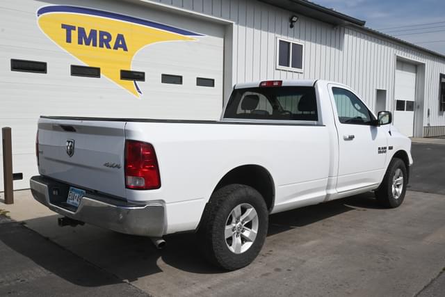 Image of Dodge Ram 2500 equipment image 2