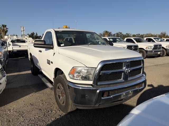 Image of Dodge Ram 2500 equipment image 3