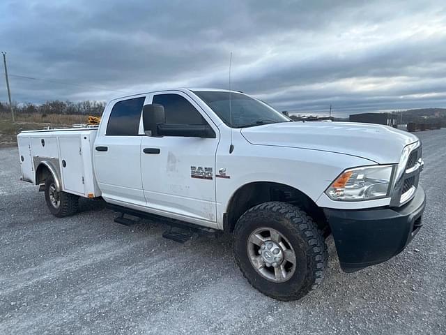 Image of Dodge Ram 2500 equipment image 1