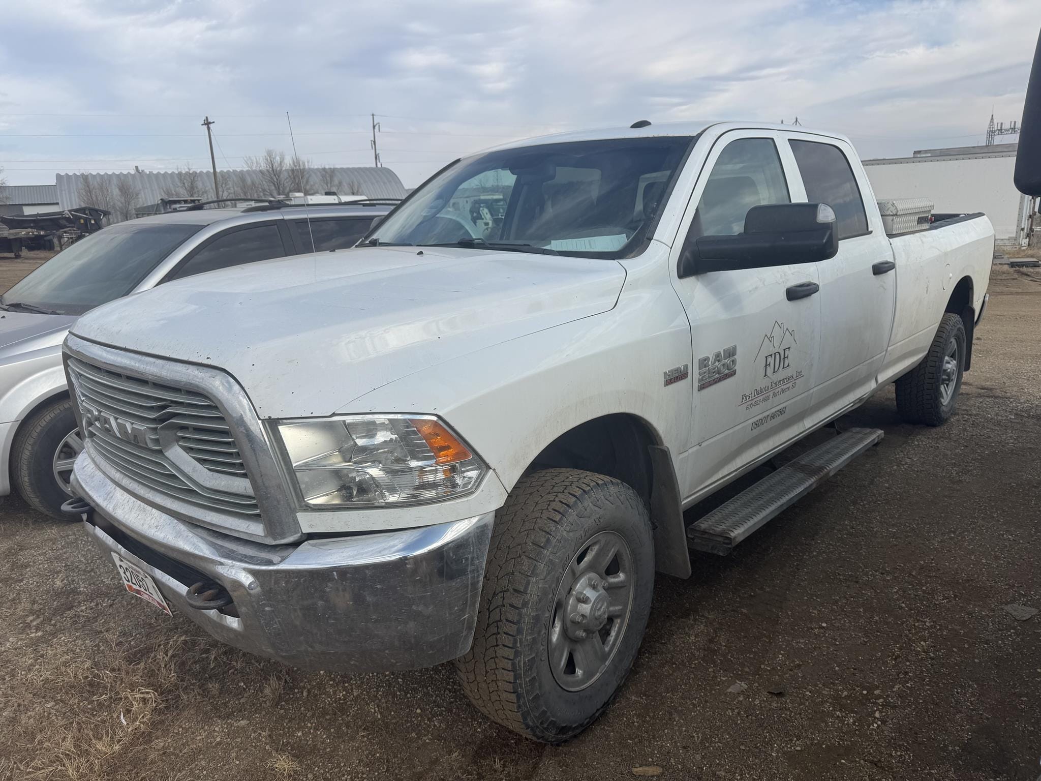 2016 Dodge Ram 2500 Equipment Image0