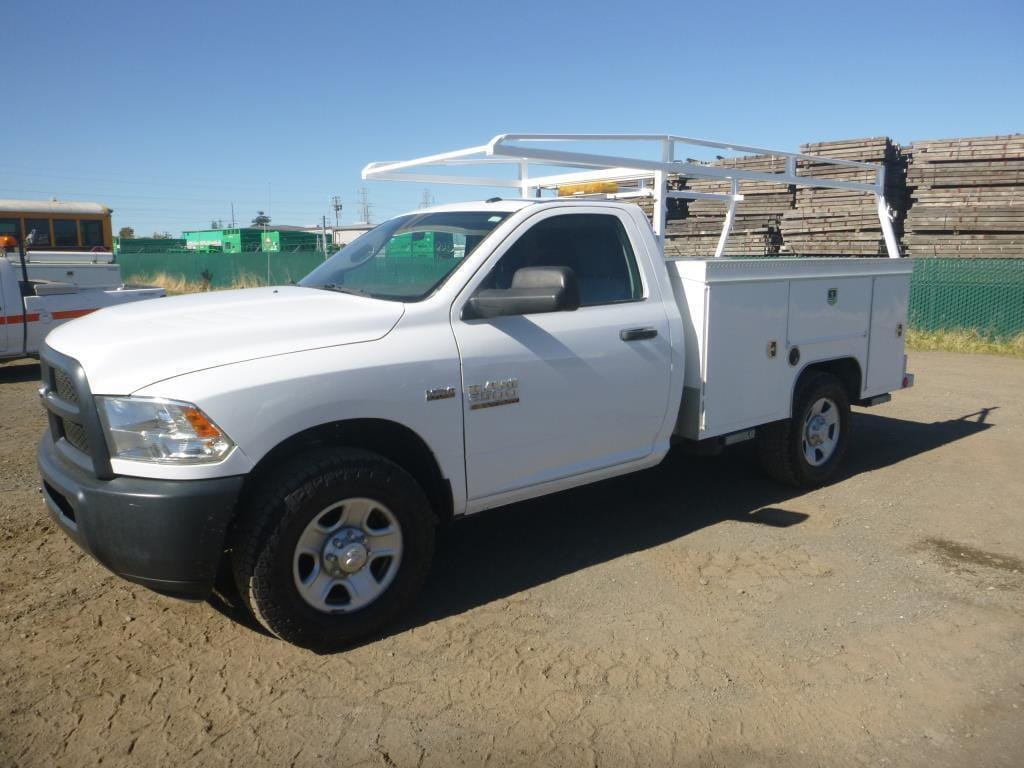 2016 Dodge Ram 2500 Equipment Image0