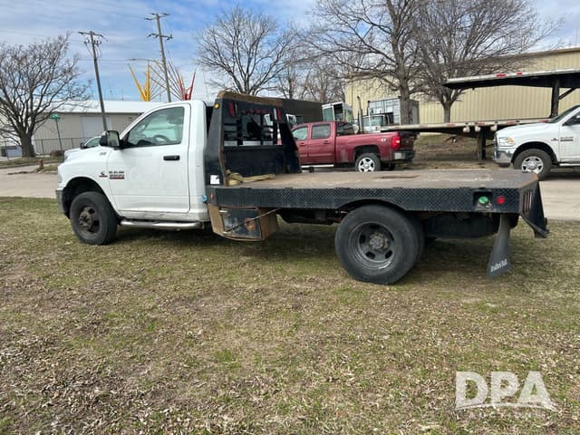 Image of Dodge Ram 3500 equipment image 4