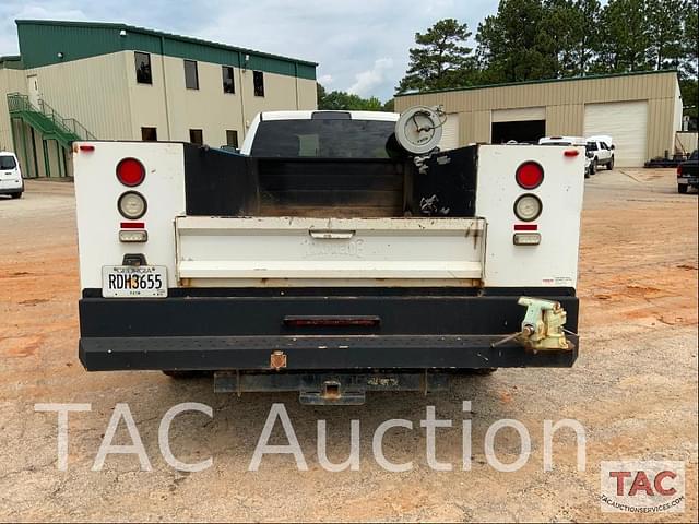 Image of Dodge Ram 3500 equipment image 3