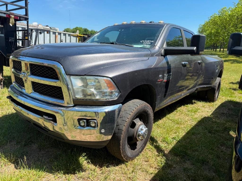 2016 Dodge Ram 3500HD Equipment Image0