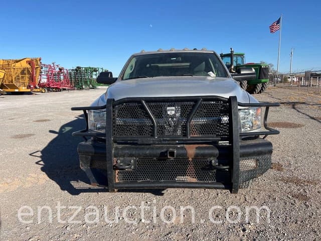 Image of Dodge Ram 3500 equipment image 1