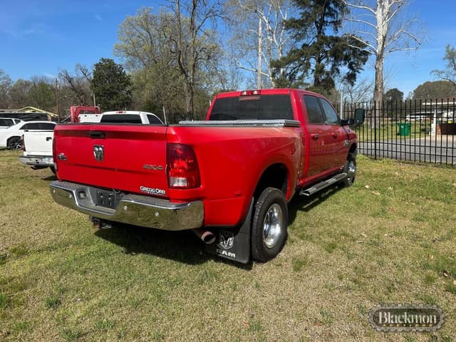 Image of Dodge Ram 3500 equipment image 4