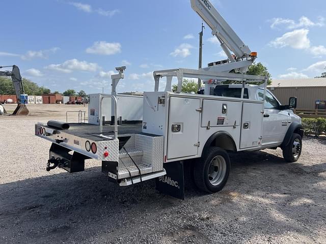 Image of Dodge Ram 4500 equipment image 3