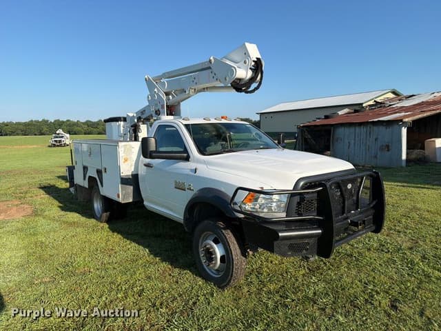 Image of Dodge Ram 5500 equipment image 2
