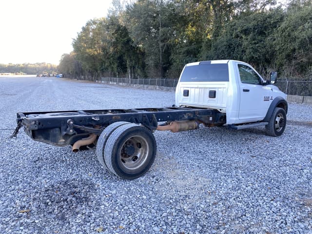 Image of Dodge Ram 5500 equipment image 2