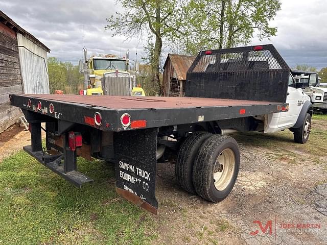 Image of Dodge Ram 5500 equipment image 2