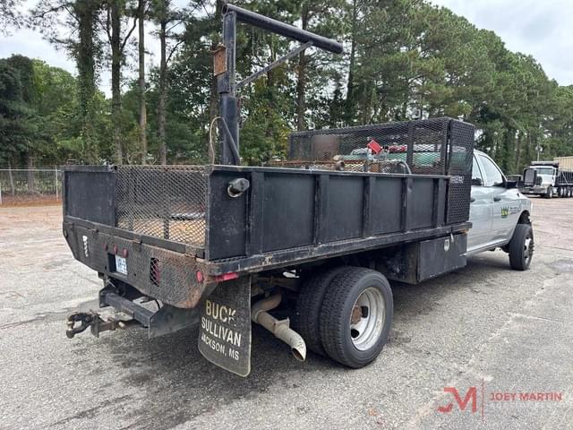 Image of Dodge Ram 5500 equipment image 2