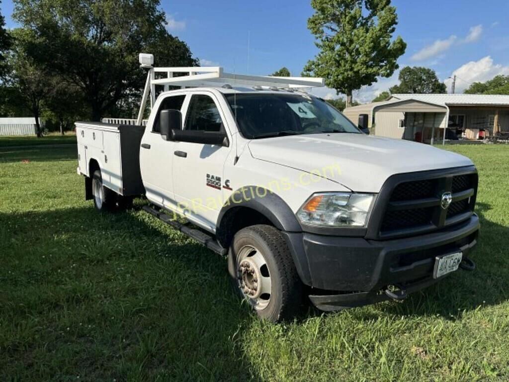 Image of Dodge Ram 5500 Primary image