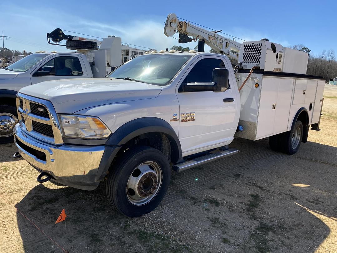 Image of Dodge Ram 5500 Primary image