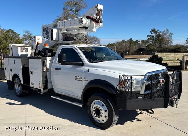 Image of Dodge Ram 5500HD equipment image 2