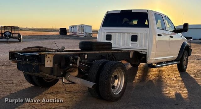 Image of Dodge Ram 5500HD equipment image 4