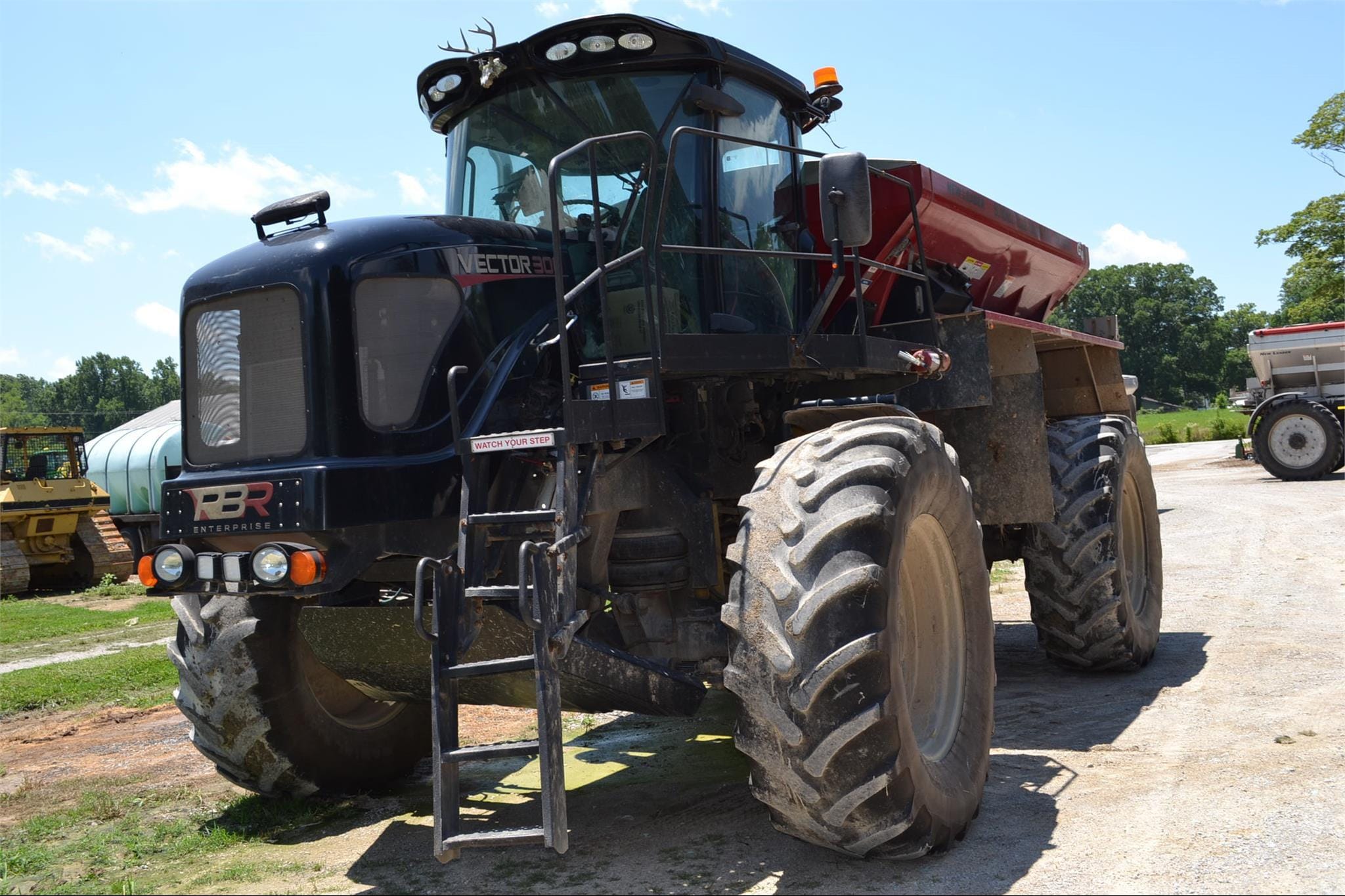 2016 RBR Enterprise Vector 300 Equipment Image0