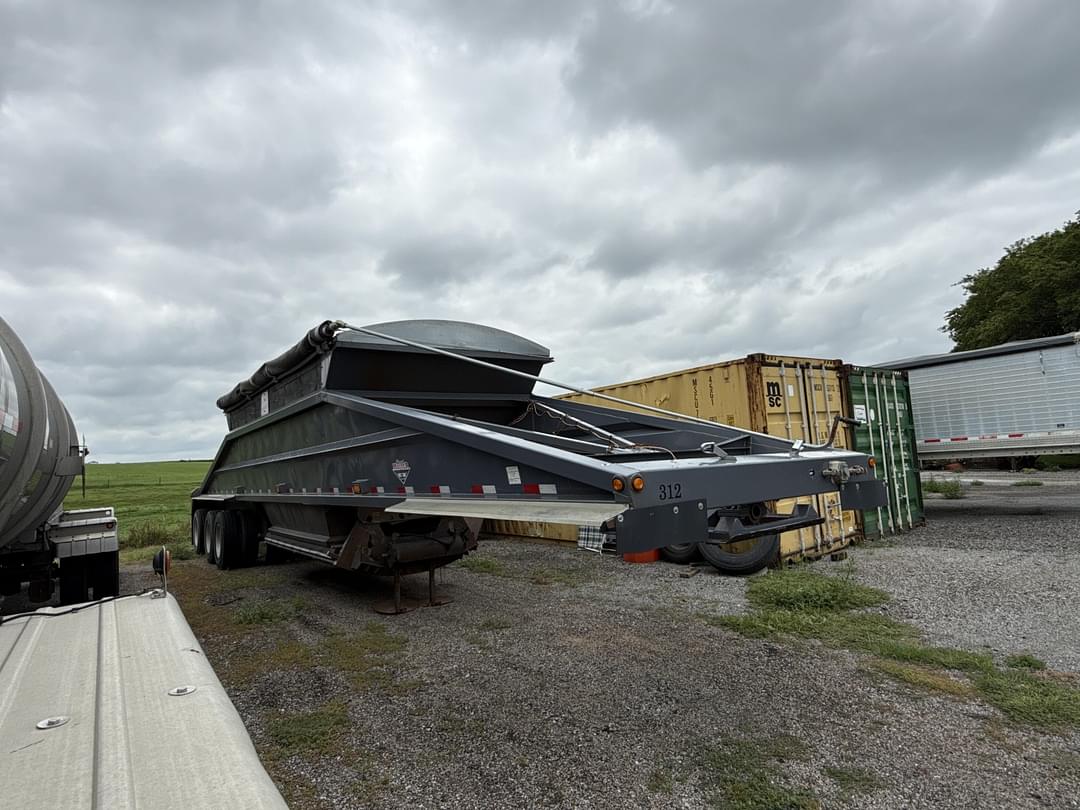 Image of Road Master Undetermined Primary image