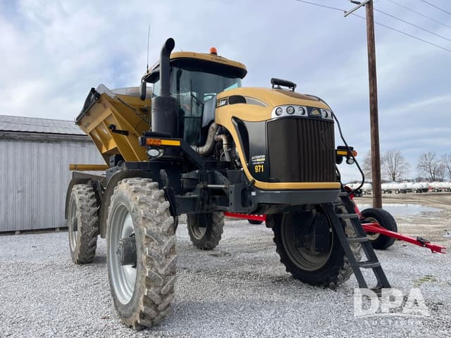 Image of RoGator RG1100B equipment image 3