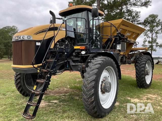 Image of RoGator RG1100B equipment image 1