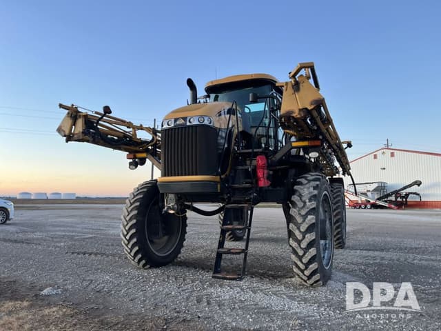 Image of RoGator RG1100B equipment image 1