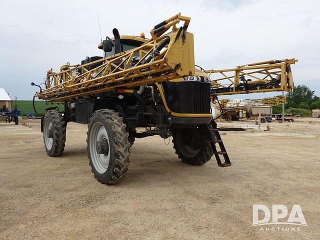 Image of RoGator RG1100B equipment image 1