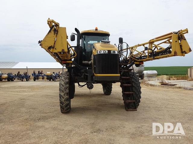 Image of RoGator RG1100B equipment image 4