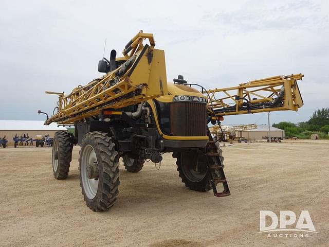 Image of RoGator RG1100B equipment image 2