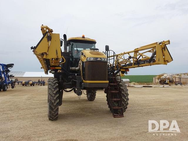 Image of RoGator RG1100B equipment image 4