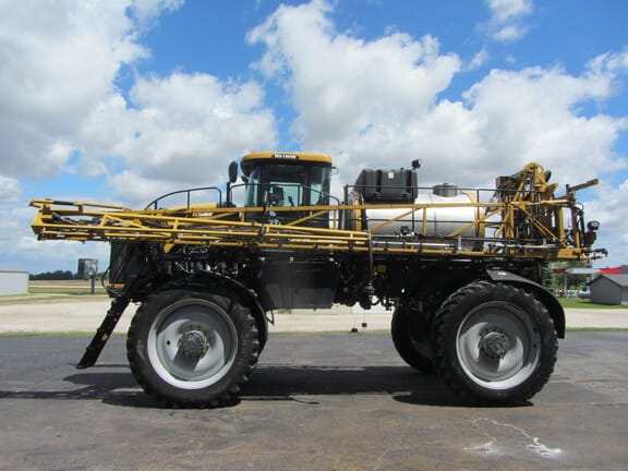 Main image RoGator RG1100B