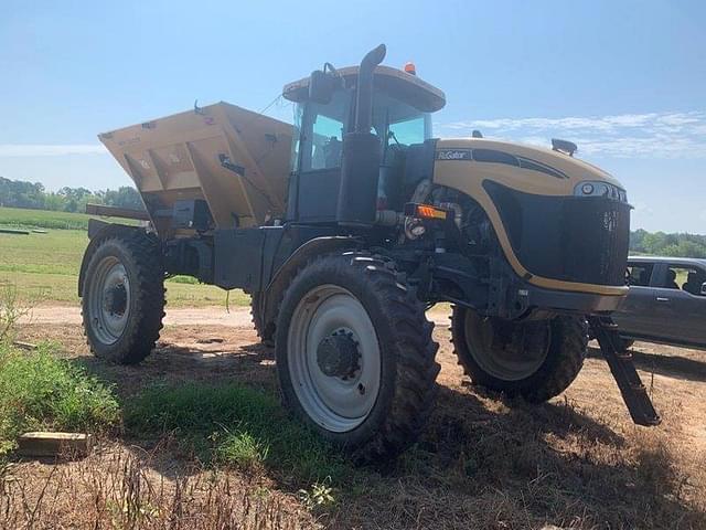 Image of RoGator RG1100B equipment image 2